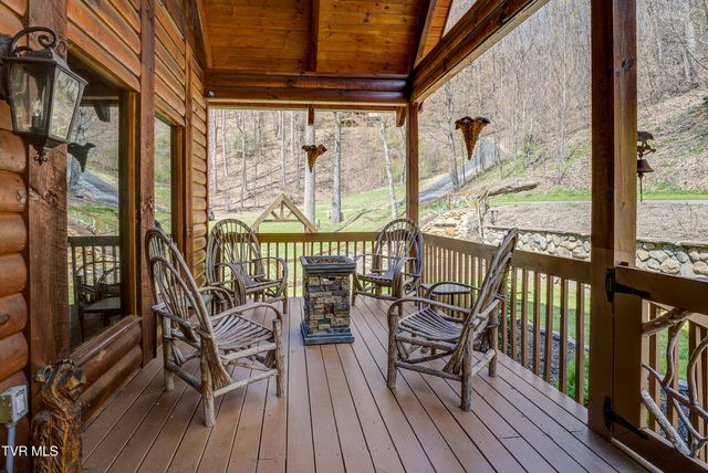 223 Black Bear Ridge, Roan Mountain, TN 37687