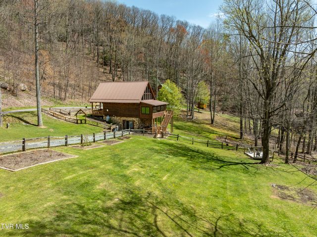 223 Black Bear Ridge, Roan Mountain, TN 37687