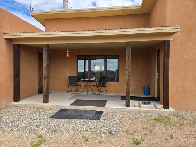 76 Calle Josephina, Santa Fe, NM 87506
