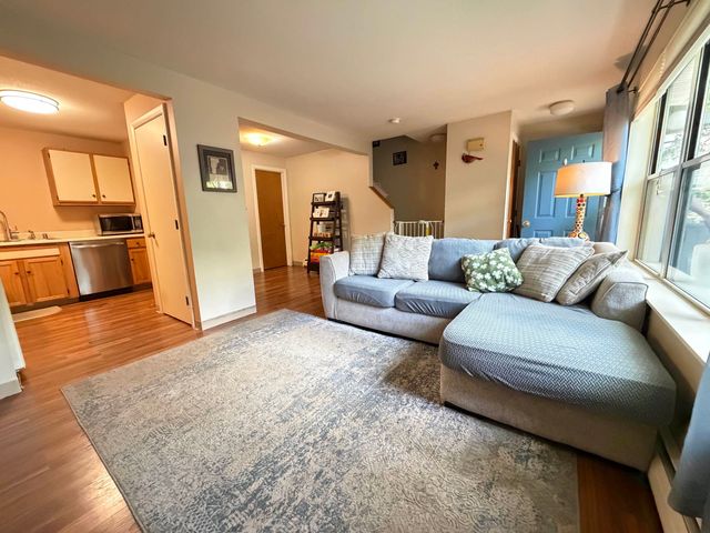 1 Morningside Commons, Brattleboro, VT 05301