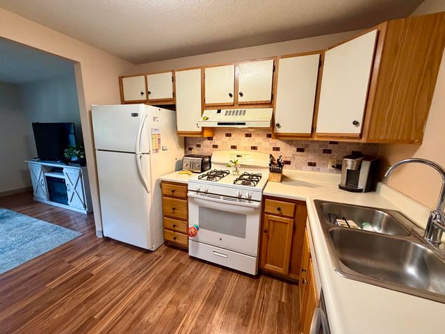 1 Morningside Commons, Brattleboro, VT 05301
