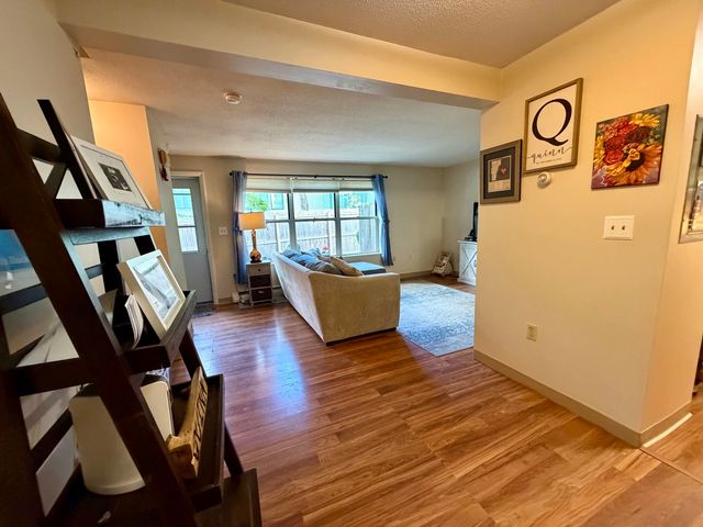 1 Morningside Commons, Brattleboro, VT 05301
