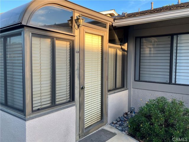 8566 Trinity 819c, Huntington Beach, CA 92646