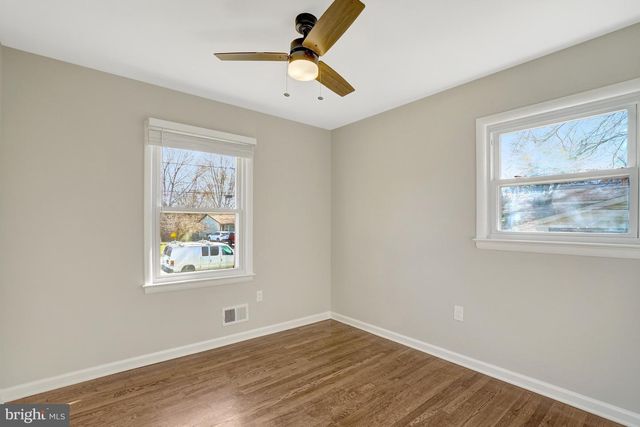 8206 ACKLEY ST, Alexandria, VA 22309