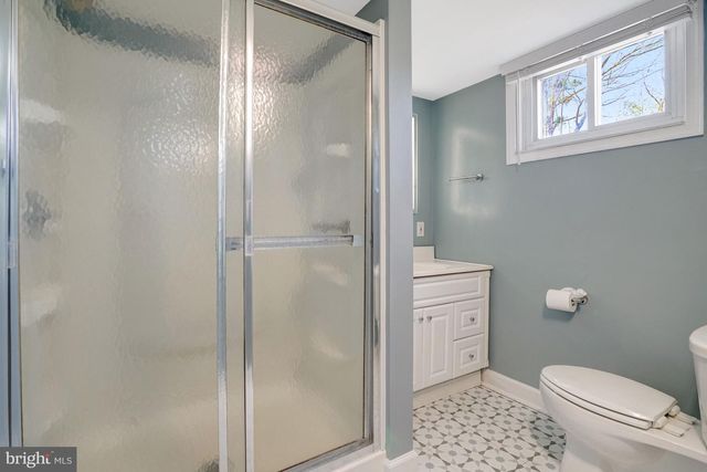 8206 ACKLEY ST, Alexandria, VA 22309