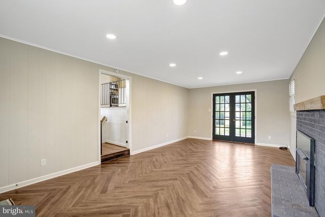 8206 ACKLEY ST, Alexandria, VA 22309