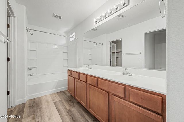 1498 E HOPKINS Road, Gilbert, AZ 85295
