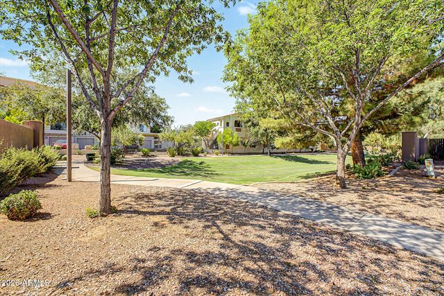 1498 E HOPKINS Road, Gilbert, AZ 85295