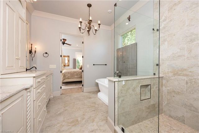 4090 Carriage Manor Cove, Winston-salem, NC 27106