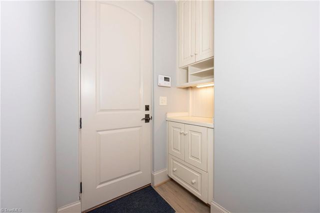 4090 Carriage Manor Cove, Winston-salem, NC 27106