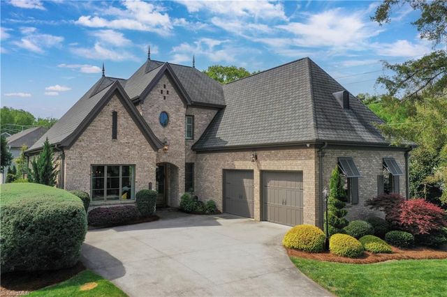 4090 Carriage Manor Cove, Winston-salem, NC 27106