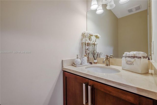 3141 Day Ave 3141, Miami, FL 33133