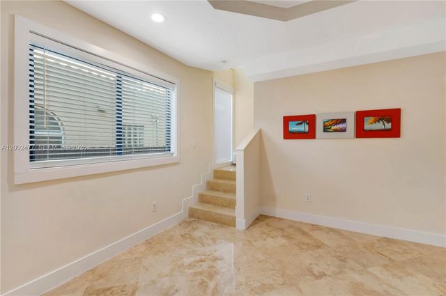 3141 Day Ave 3141, Miami, FL 33133