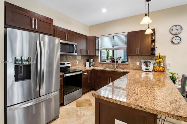 3141 Day Ave 3141, Miami, FL 33133