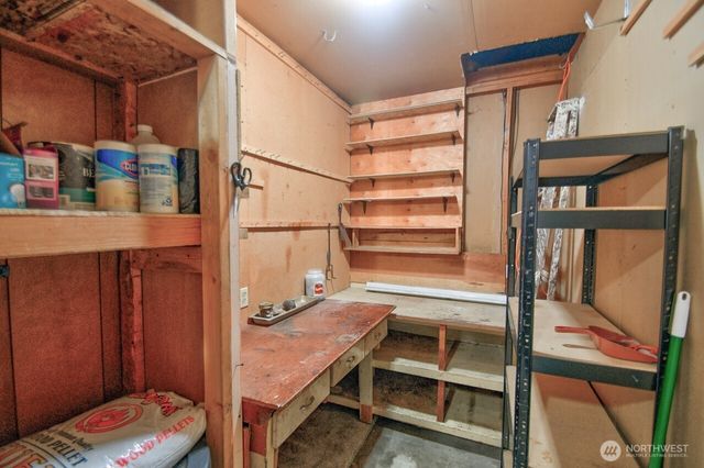 610 N 11th Street, Elma, WA 98541