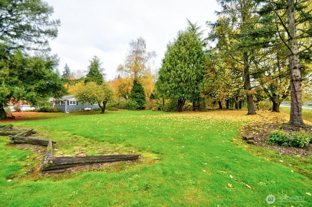 610 N 11th Street, Elma, WA 98541