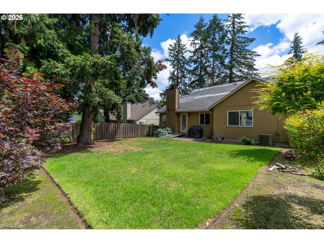 8449 Sw ALDEN St, Portland, OR 97223