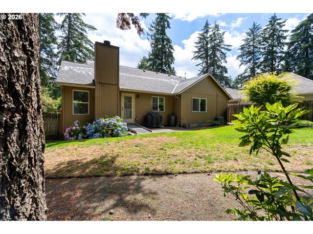 8449 Sw ALDEN St, Portland, OR 97223
