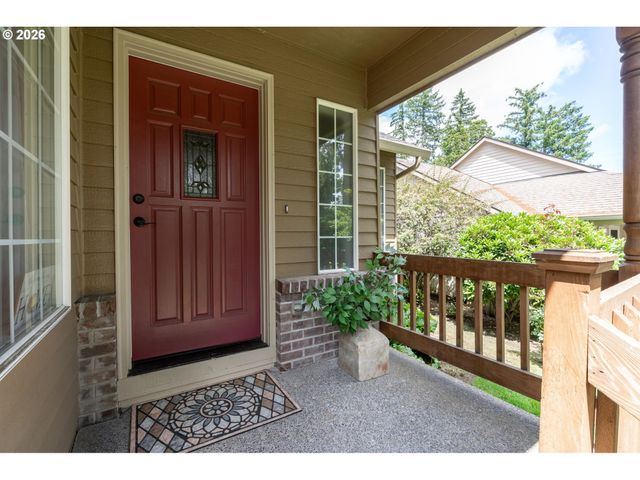 8449 Sw ALDEN St, Portland, OR 97223