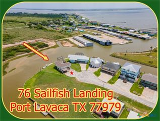 76 Sailfish Landing, Port Lavaca, TX 77979