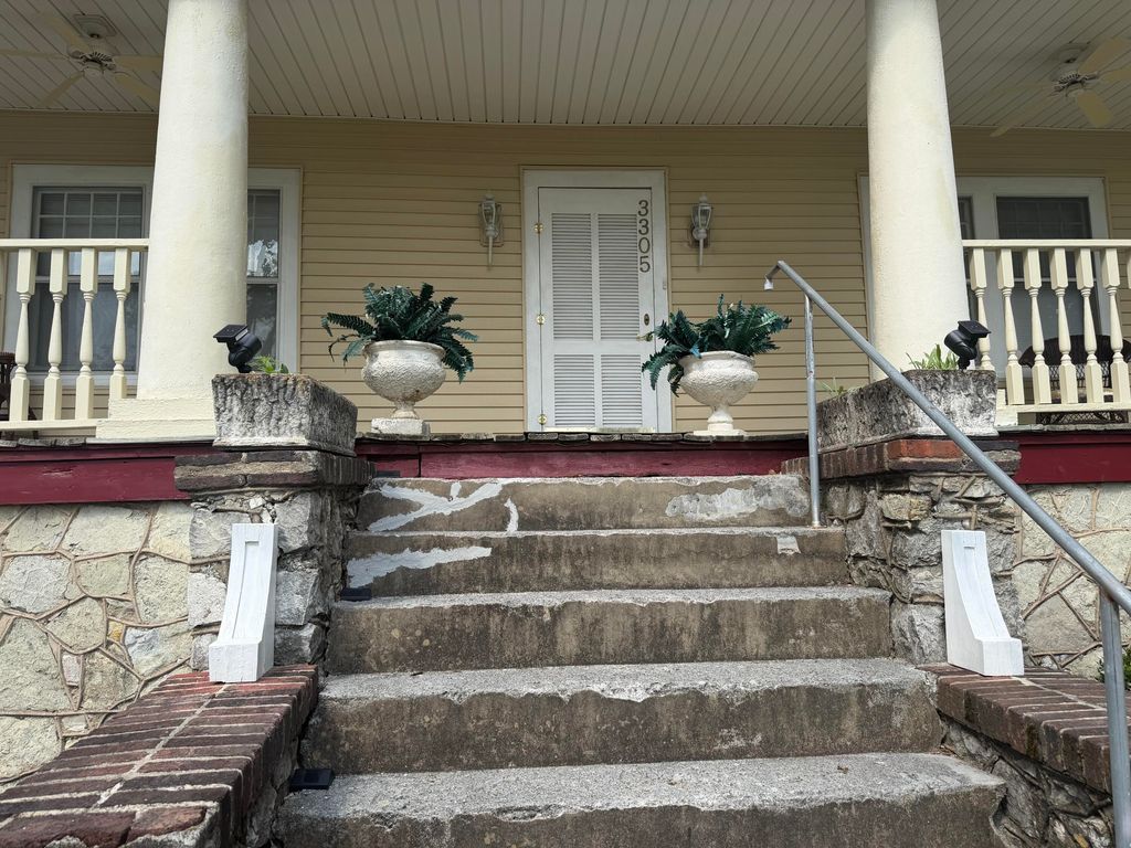 3305 Crestone Circle, Chattanooga, TN 37411