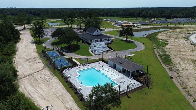626 Long Spur Dr., Longs, SC 29568