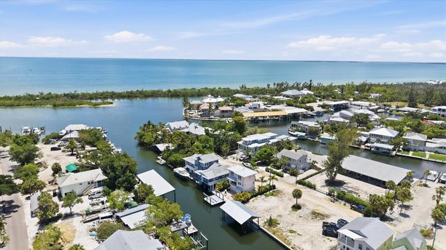 171 DAMFIWILL STREET, Boca Grande, FL 33921