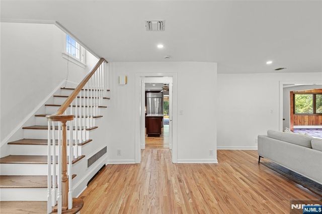 225 Walnut Street, Livingston, NJ 07039