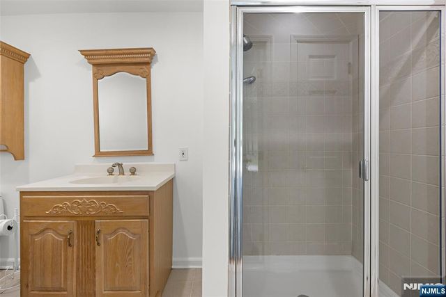 225 Walnut Street, Livingston, NJ 07039
