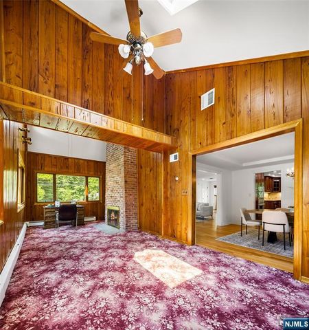 225 Walnut Street, Livingston, NJ 07039