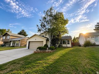 6092 S LONGMORE DR, Salt Lake City, UT 84118