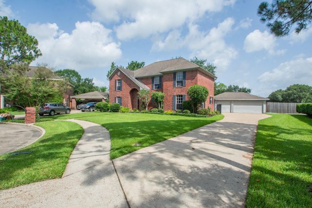 702 E Haven Court, Friendswood, TX 77546