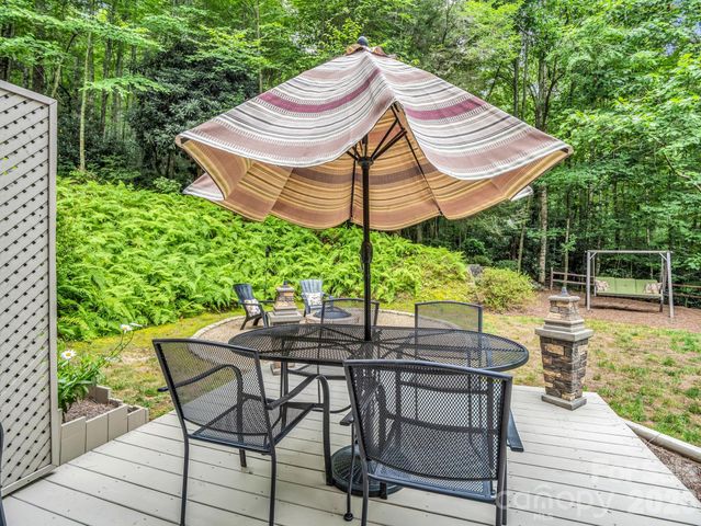 103 Audia Way Drive, Zirconia, NC 28790