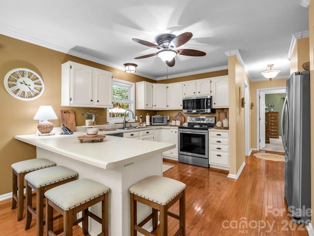 103 Audia Way Drive, Zirconia, NC 28790