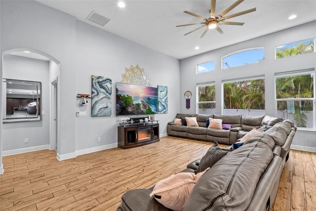 7430 71ST AVENUE N, Pinellas Park, FL 33781