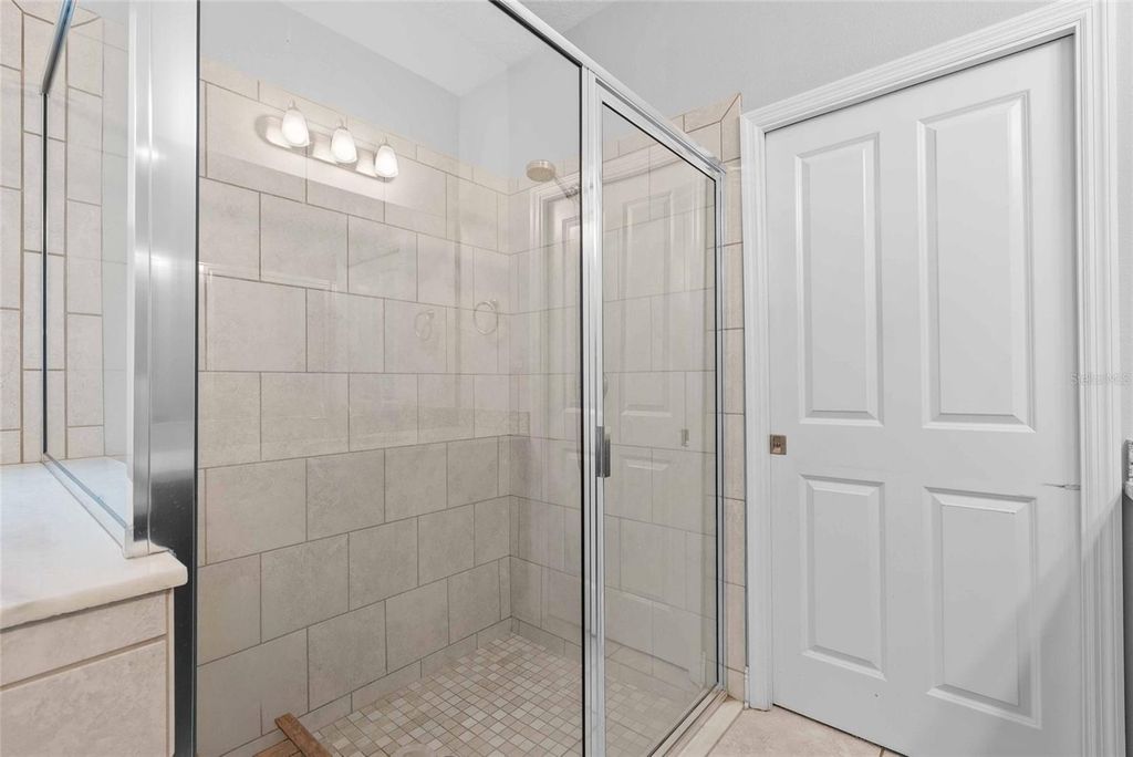 Image 21 of property listing at 7430 71ST AVENUE N, Pinellas Park, FL 33781