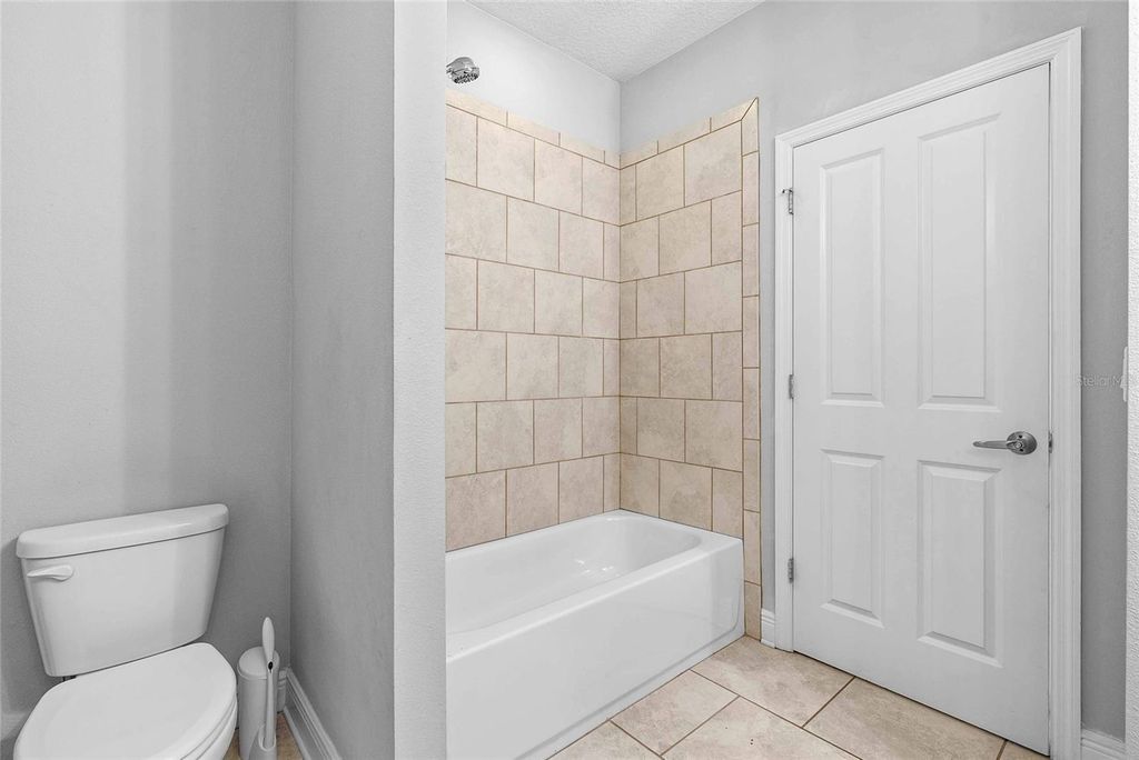 Image 29 of property listing at 7430 71ST AVENUE N, Pinellas Park, FL 33781