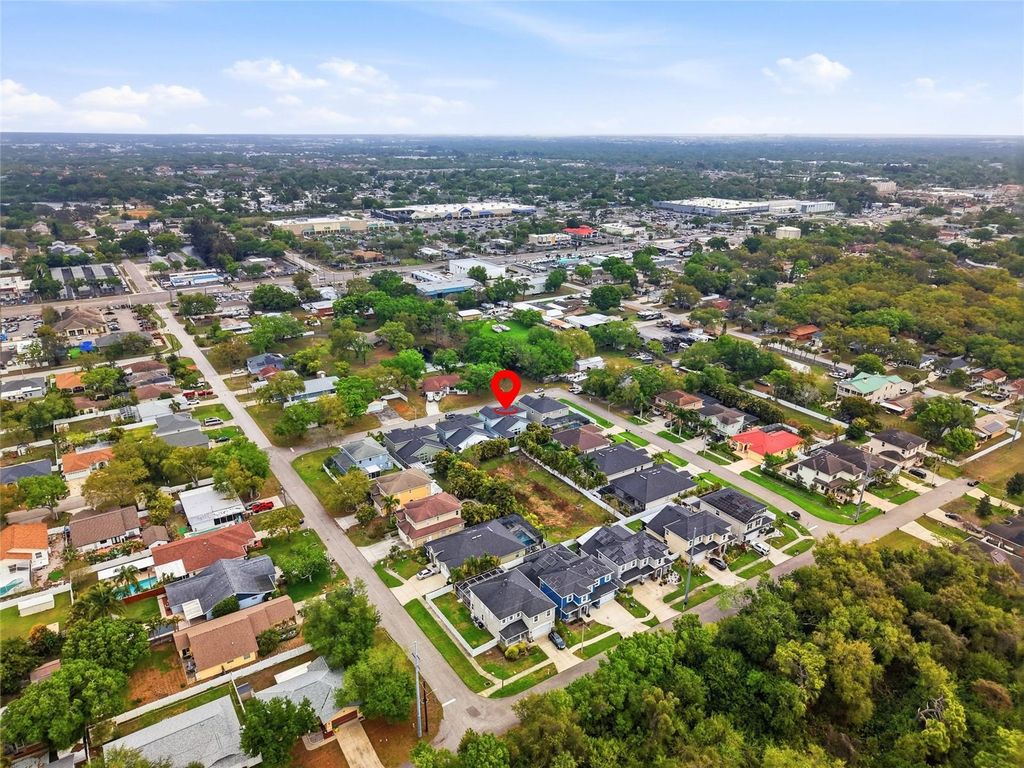 Image 47 of property listing at 7430 71ST AVENUE N, Pinellas Park, FL 33781