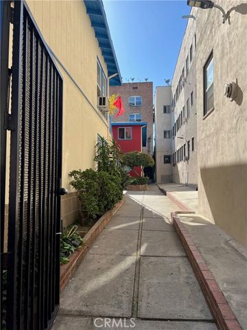 517 Loma, Los Angeles, CA 90017