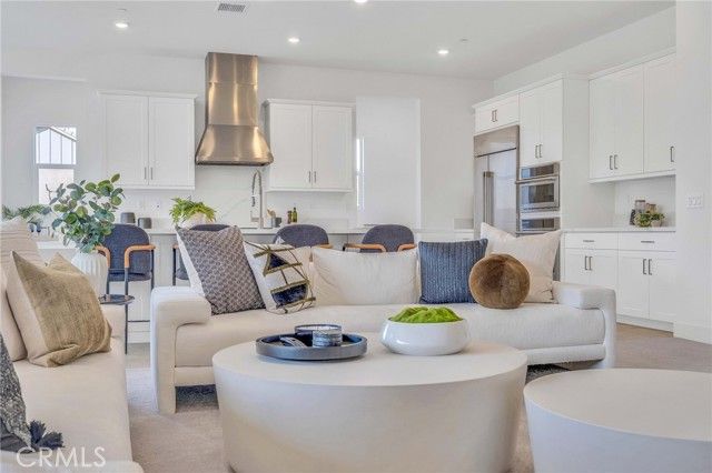 1010 Juniper, Glendora, CA 91741