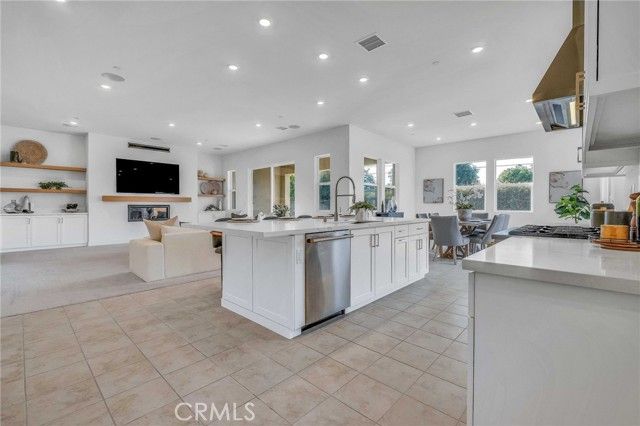 1010 Juniper, Glendora, CA 91741