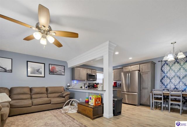 1157 W Elm Road, Radcliff, KY 40160