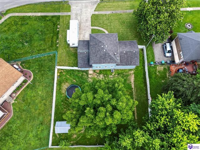 1157 W Elm Road, Radcliff, KY 40160
