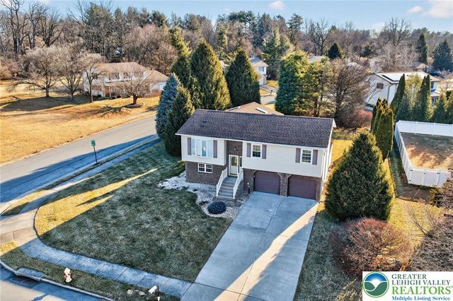 386 Johnston Drive, Bethlehem City, PA 18015