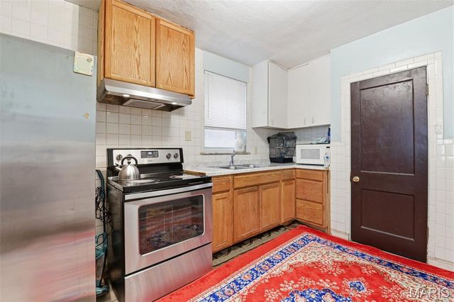 3945 S Grand Boulevard, St Louis, MO 63118