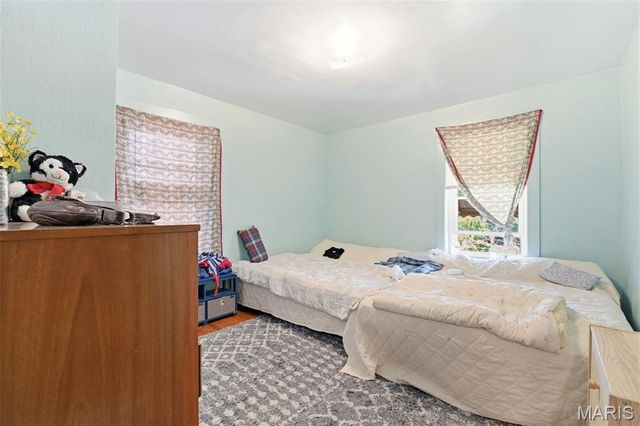 3945 S Grand Boulevard, St Louis, MO 63118