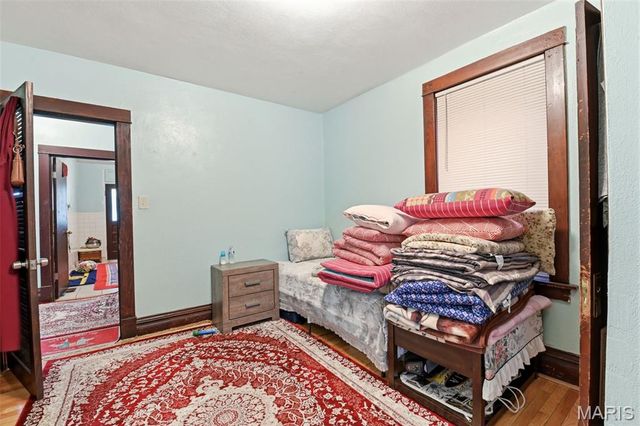 3945 S Grand Boulevard, St Louis, MO 63118