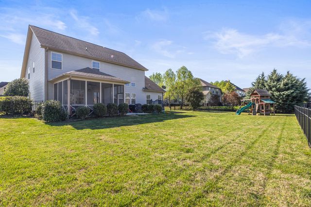 7495 Red Poppy Drive, Ooltewah, TN 37363