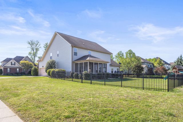 7495 Red Poppy Drive, Ooltewah, TN 37363
