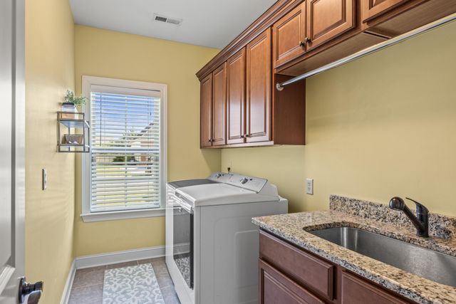 7495 Red Poppy Drive, Ooltewah, TN 37363